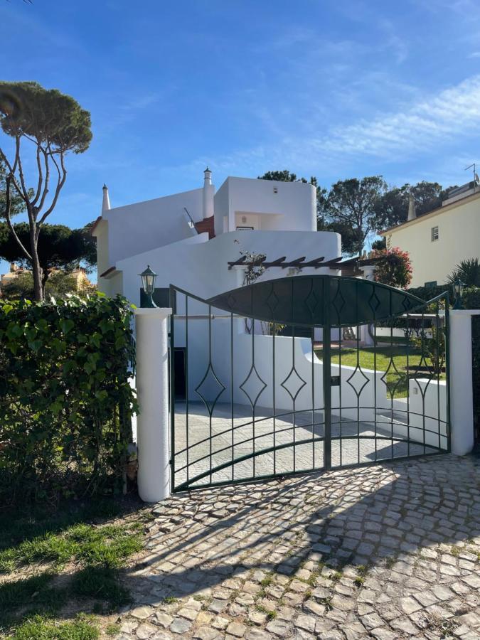 Algarvila Vilamoura Bagian luar foto